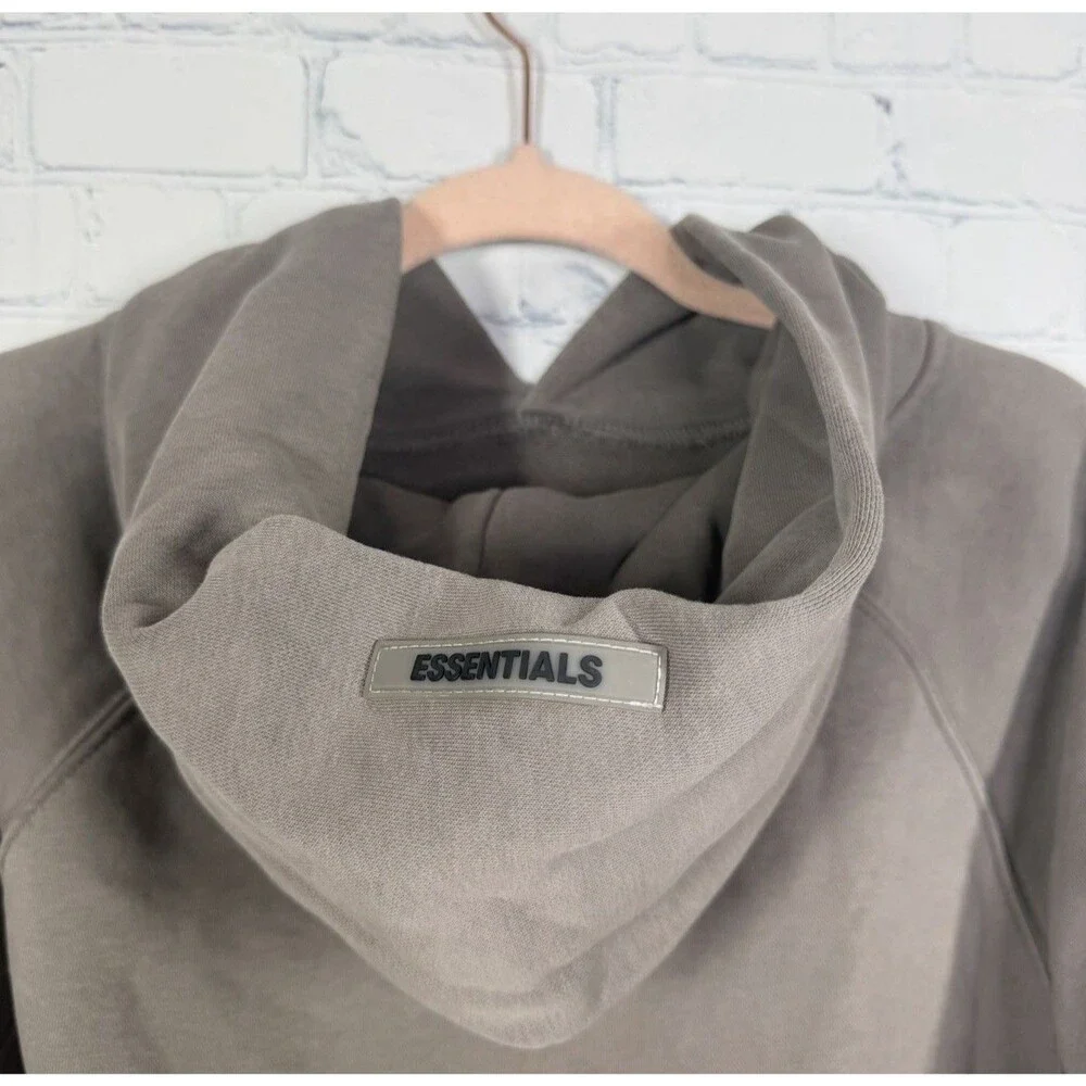 Fear of God Essentials Hoodie Mens Medium Taupe Gray Logo Pullover Oversized FOG